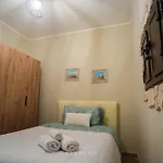 By The & Jacuzzi Lodge Piana Degli Albanesi