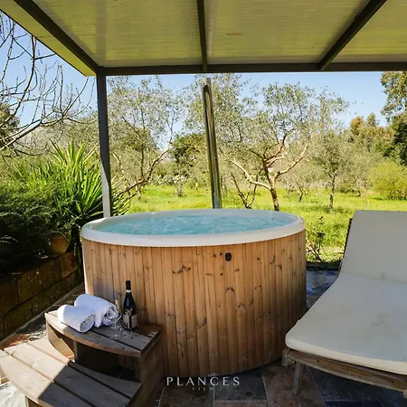By The & Jacuzzi *