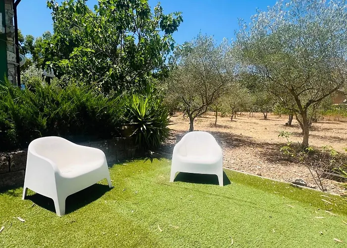 By The & Jacuzzi 피아나 델리 알바네시